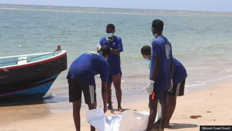 ჯიბუტში, სანაპიროზე მიგრანტებით სავსე 2 ნავი ჩაიძირა - დაიღუპა სულ მცირე 45 ადამიანი, 61-ს ამ დრომდე ეძებენ