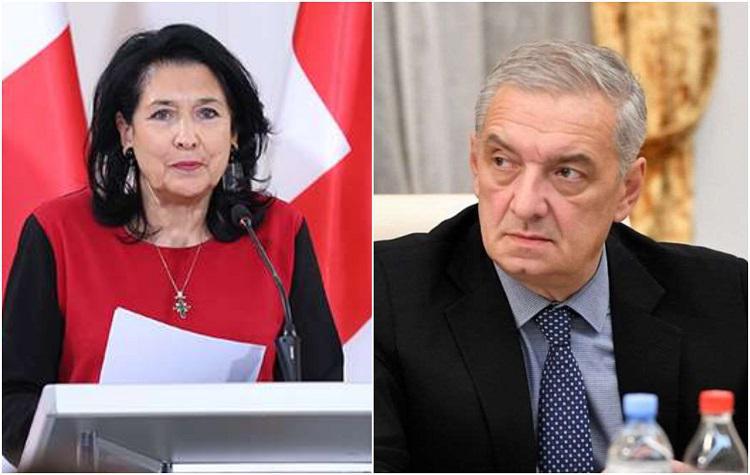 “ნახერხის მომყრელის როლს ასრულებს სისხლის ლაქებზე - ის კოლექტიური “ნაცმოძრაობის“ ლიდერია“ - გია ვოლსკი სალომე ზურაბიშვილზე