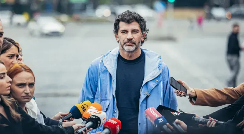 “განადგურებულები და გაფარჩაკებულები არიან! რა საპროტესტო მუხტი უნდა შექმნას გვარამიამ ან ხაზარაძემ?!“ - კახა კალაძე