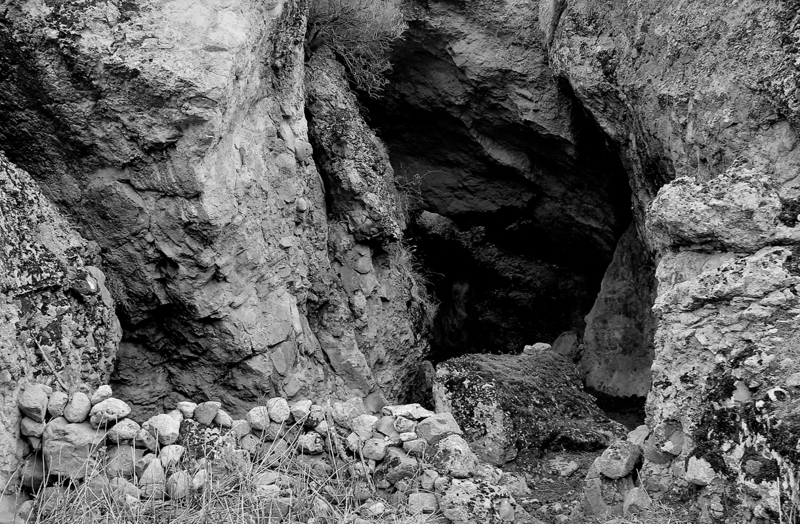 დარანები, იგივე მესხური ბუნკერები: რა არის ცნობილი გვირაბებით დაკავშირებული სახლებსა და ჯავახეთის საიდუმლო მიწისქვეშეთზე