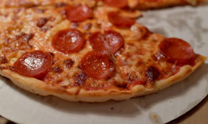 პიცასთან ერთად კოკაინს ჰყიდდნენ, პაკეტს პიცის ქვეშ ათავსებდნენ და...  - ნარკოდანაშაულის უჩვეულო სქემა გერმანიაში