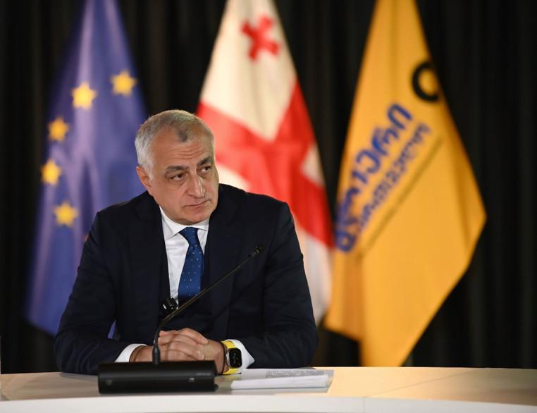 "ანაკლიის პორტის აქციონერებად საქართველოს მოქალაქეები უნდა მოვიწვიოთ" - მამუკა ხაზარაძე