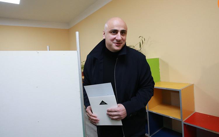 “ახლა იწყება ყველაზე მნიშვნელოვანი ფაზა; შეგუებას და ამ ქვეყნის დათმობას არავინ აპირებს“ - ნიკა მელია