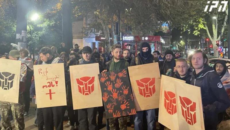 სტუდენტების საპროტესტო მსვლელობა თბილისში - “დადგა გადამწყვეტი მომენტი! დაღუპვის კარსა ვართ მიმდგარი..."