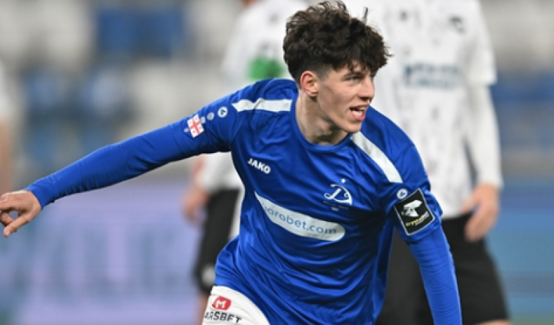 "მოხარული ვართ, რომ რიგ ტოპ კლუბებს დავასწარით..." -  "ნიუკასლმა" 17 წლის ქართველ ფეხბურთელს კონტრაქტი გაუფორმა: სალია პრემიერ ლიგის გუნდს ერთ წელიწადში შეუერთდება