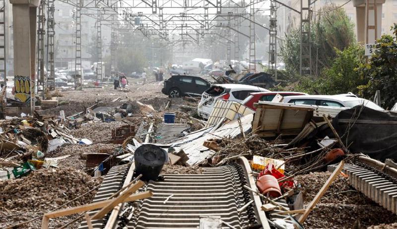”ვირთხებივით ვიყავით ხაფანგში..." - ესპანეთში წყალდიდობის შედეგად დაღუპულთა რიცხვი 158-მდე გაიზარდა: როგორ აღწერენ ადგილობრივები სტიქიას