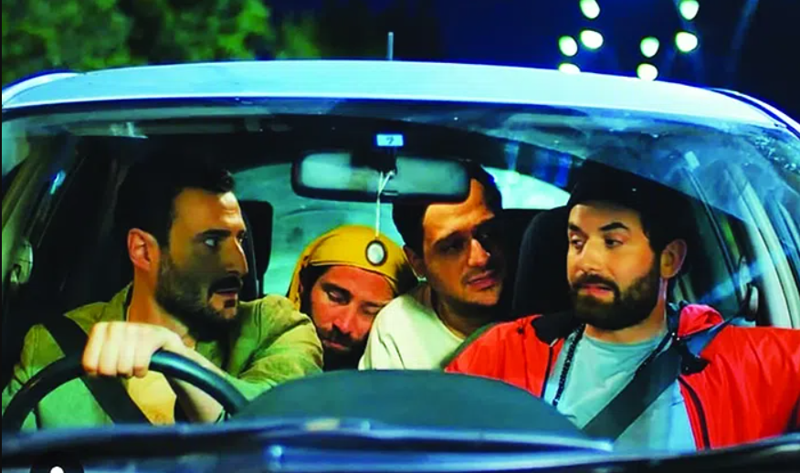 ვინ არიან რეალურად "უსაშველოები" და რას ჰყვება რეჟისორი, რომელიც პოპულარულ youtube სერიალში ერთ-ერთ როლს ასრულებს - "გარშემო ყველას გვყავს თითო ეგეთი..."