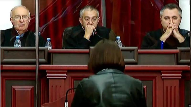 თბილისის სააპელაციო სასამართლომ თეთრიწყაროს სასამართლოს მიერ მიღებული გადაწყვეტილება, რომელიც არჩევნებზე ხმის ფარულობის დარღვევას გულისხმობდა, გააუქმა