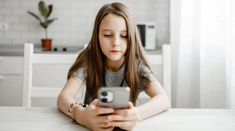 ავსტრალია 16 წლამდე ასაკის ბავშვებისთვის სოციალური მედიის აკრძალვას გეგმავს