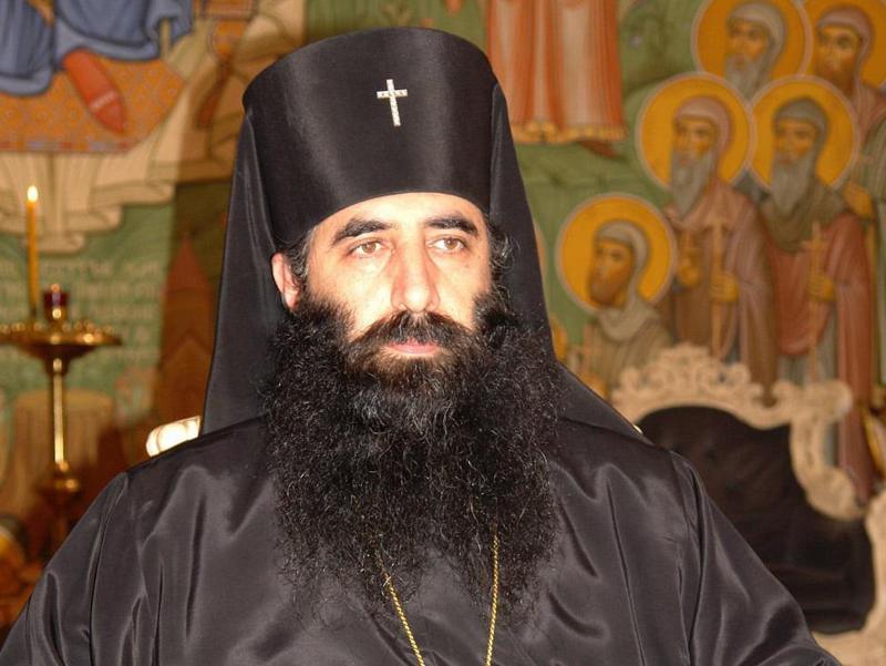 "დიდი მადლობა მინდა გადავუხადო ჩვენი ქვეყნის პირველ პირებს, რომლებიც ცდილობენ, ჩვენი ქვეყანა ილია მართლის გზაზე ატარონ" - მეუფე თეოდორე