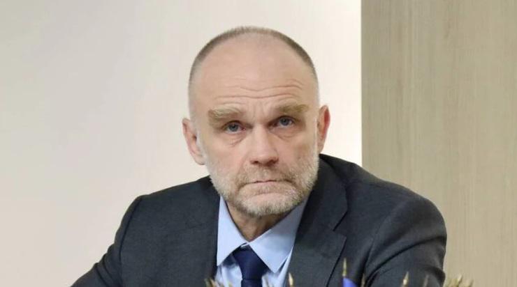 “ერთადერთი ადგილი, სადაც კონფლიქტი არ არის, სასაფლაოა, მე არ მეჩქარება იქ“ - რას ამბობს ფრანგი პარლამენტარი პაპუაშვილის უარზე