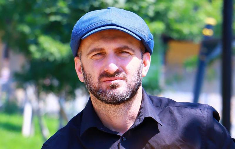 დაუსვი შეკითხვა გიორგი კეკელიძეს