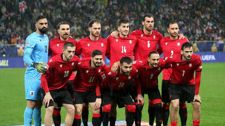 კოკისპირული წვიმა, ქართველების უპირატესობა... და ავტოგოლი - პირველი ტაიმის შემდეგ საქართველო უკრაინასთან მარცხდება