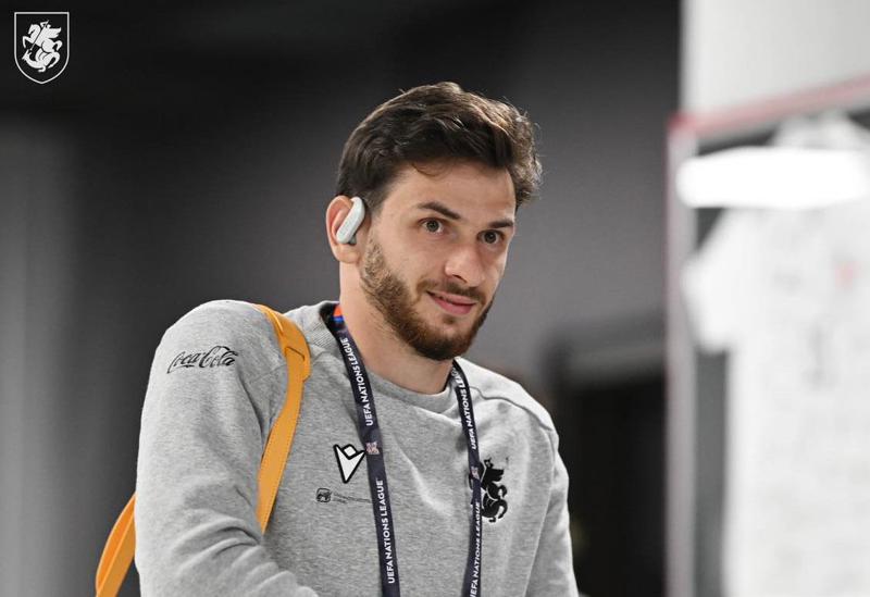 "ბოლო ნაბიჯი დაგვრჩა... შემდეგ კი..." - რას ამბობს ხვიჩა კვარაცხელია მატჩამდე რამდენიმე საათით ადრე