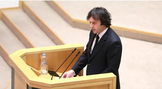 "ამტკიცებენ, რომ თუ მივიღებთ კანონს გამჭვირვალობის შესახებ, საქართველოში ძაღლს ერქმევა Собака... გარწმუნებთ, ამ ქვეყანაში ძაღლს ერქმევა ძაღლი!" - ირაკლი კობახიძე