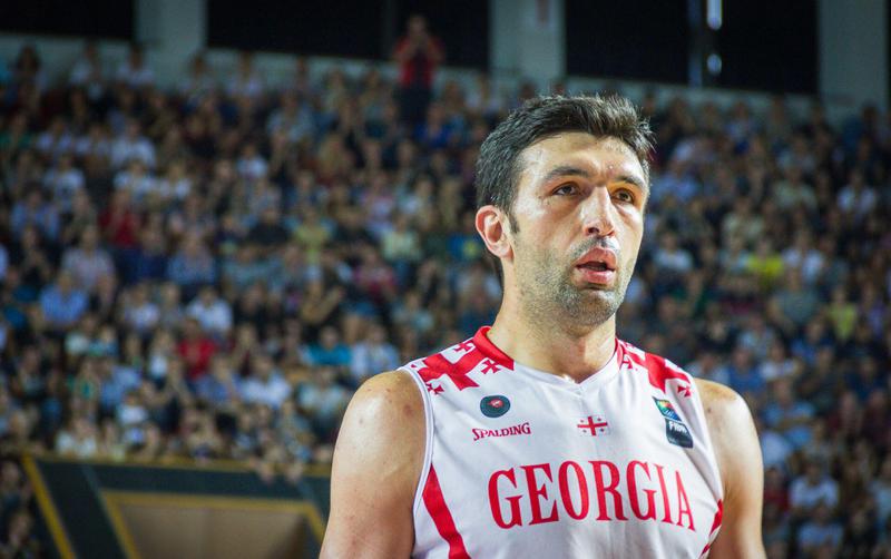 "ვგმობ და ვემიჯნები ნებისმიერი მხრიდან წარმოქმნილ ყველანაირ ძალადობას" - ზაზა ფაჩულია