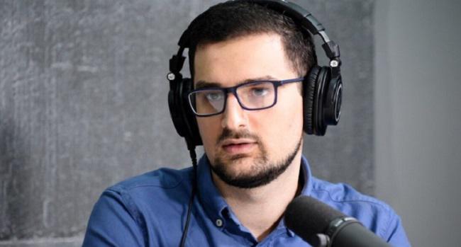 იურისტი საბა ბრაჭველი ავრცელებს რჩევებს, როგორ უნდა მოიქცეს რიგითი მოქალაქე, თუ შინ სამართალდამცავები მიაკითხავენ