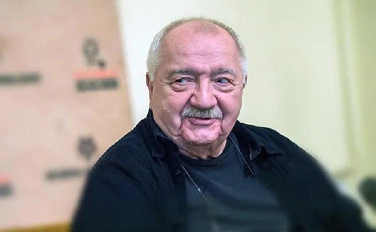 რობერტ სტურუა განცხადებას ავრცელებს და მიმდინარე მოვლენებს ეხმაურება