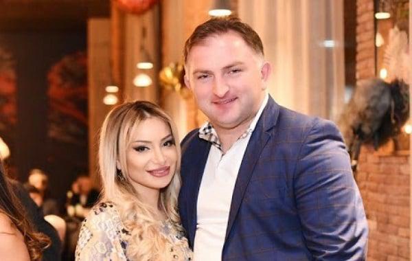 "სპორტსმენებს მოგმართავთ, "სთორები" რომ დადეთ, იმ კადრებსაც ნახავდით პატარა ბავშვებს როგორ უქსევენ პოლიციელებს... ამ ძალადობრივ რაღაცებზე რეაქცია არ გაქვთ?" - მიშა მესხი