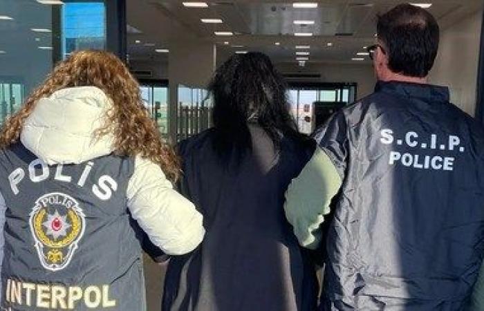 საქართველოს მოქალაქე, 43 წლის ქალი, რომელიც ე.წ. კრიმინალური ავტორიტეტის მკვლელობისთვის იძებნებოდა, თურქეთში დააკავეს და იტალიას გადასცეს - ვინ არის მაკა ქათიბაშვილი?