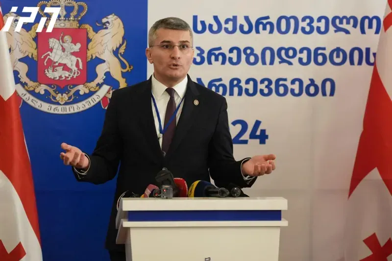 "ამასობაში, მაკრონს "შემოეღიარა" საქართველოს მთავრობა" - მდინარაძე