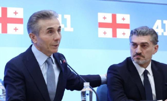 “არ ვიცი, რატომ სძულს ბიძინა ივანიშვილს ქართველი საზოგადოება, რატომ აყენებს ასეთ შეურაცხყოფას. ყაველაშვილი მათი პრეზიდენტია და არა ჩვენი" - სანდრო თვალჭრელიძე