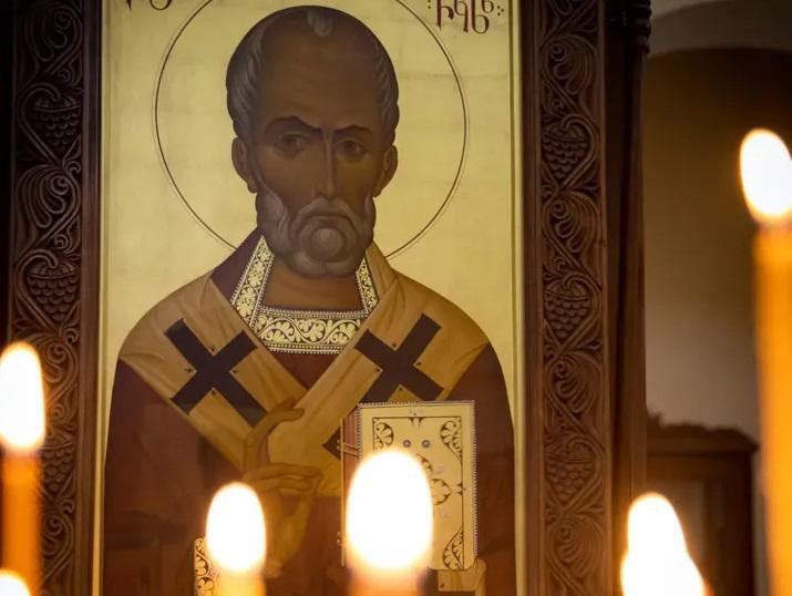 დღეს ნიკოლოზობაა - რა უნდა იცოდეს მორწმუნემ წმინდანის შესახებ?