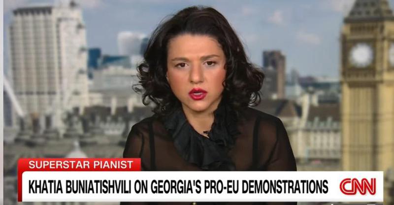 "ჩვენი მოქალაქეები ისჯებიან თავიანთი არჩევანის გამო, თავიანთი სურვილის გამო, რომ საკუთარი აზრი გამოხატონ" - რას ამბობს ხატია ბუნიათიშვილი CNN-თან ინტერვიუში?