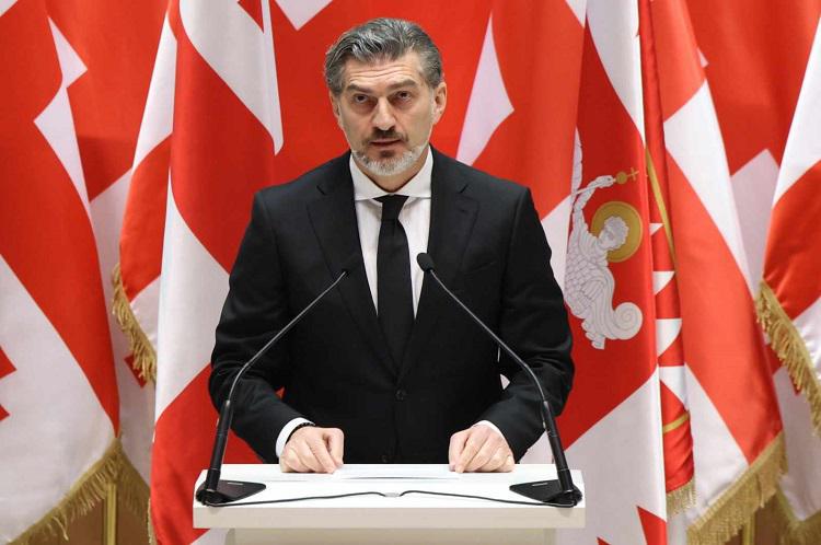 მიხეილ ყაველაშვილმა 28 კანონპროექტს მოაწერა ხელი