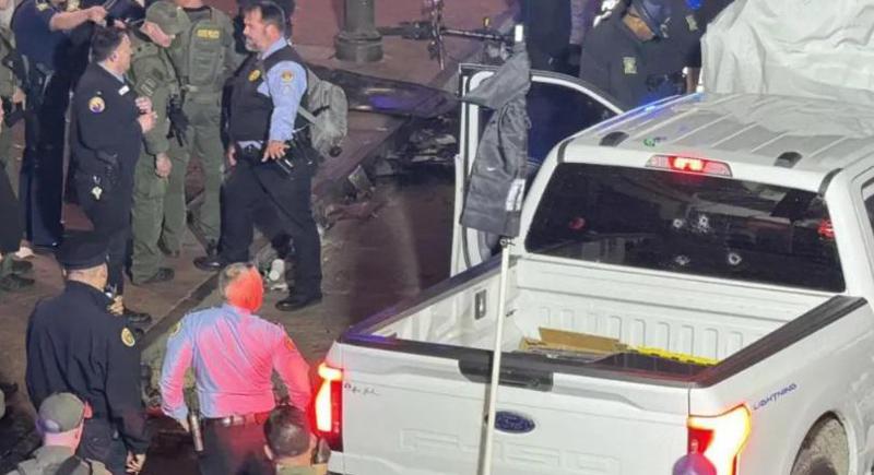 "თავდასხმისას პიკაპის მძღოლი ცდილობდა რაც შეიძლება მეტ ადამიანს დასჯახებოდა" - უმძიმესი ტრაგედია საახალწლო ზეიმისას, ნიუ ორლეანში, დაიღუპა 10 ადამიანი: ფოტოები ადგილიდან