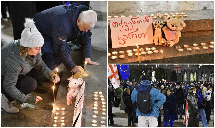 პარლამენტთან, აქციის მონაწილეებმა ოკუპირებული გალის რაიონის სოფელ საბერიოში ხანძრის შედეგად დაღუპული ბავშვების ხსოვნას პატივი მიაგეს