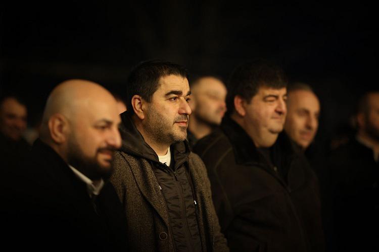 “უნდა გვახსოვდეს, რომ ჩვენ გვაქვს ერთი დროშა, ერთი გერბი, ერთი ჰიმნი და ერთი სამშობლო“ - შალვა პაპუაშვილი