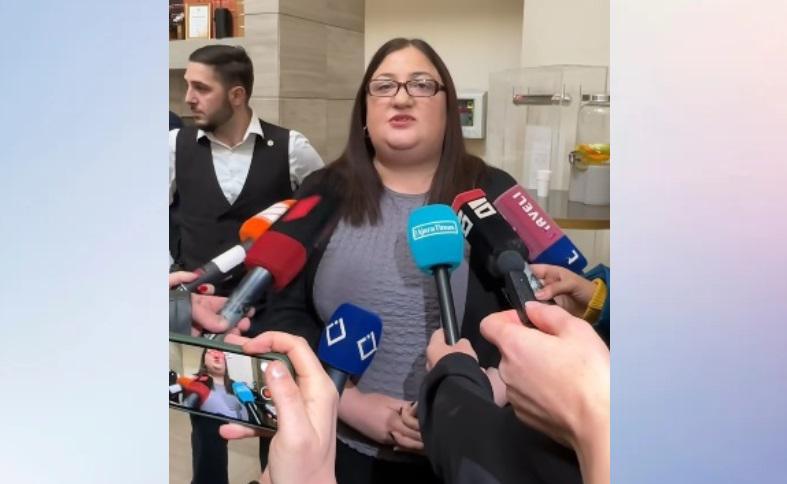 "ჩანაწერები წაშლილი არ არის და ყველა ვიდეო არსებობს - კადრები სასტუმროში მომხდარი დაპირისპირების ორივე შემთხვევას სრულად ასახავს" - რას ამბობს ბათუმის "შერატონის" მენეჯერი?