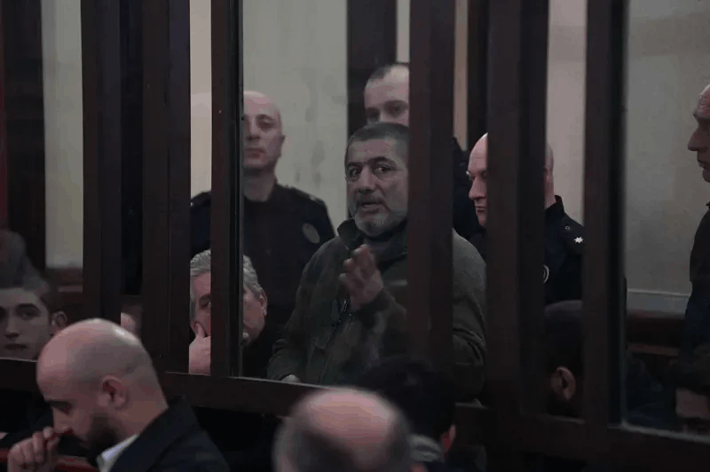 „კი არ დამაპატიმრეს სამართლებრივი წესებით, არამედ დამატყვევეს“ - საპროტესტო აქციების დროს დაკავებული ვეფხია კასრაძე