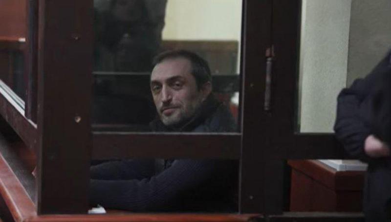 თბილისის საქალაქო სასამართლომ  ექიმი გიორგი ახობაძე კვლავ პატიმრობაში დატოვა - "თავს დამნაშავედ არ ვცნობ. ეგ რაღაცა, რასაც მაბრალებენ, ჩემ ჯიბეში მათ მოათავსეს”