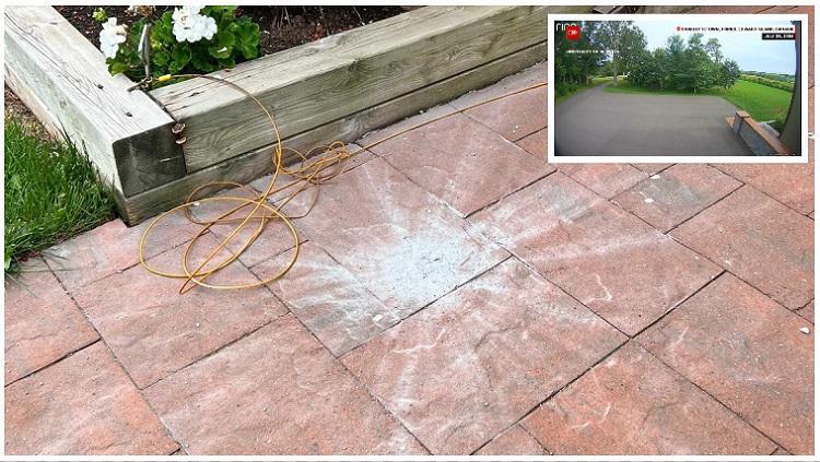 უიშვიათესი კადრები - სათვალთვალო კამერამ, სახლის ზღურბლთან მეტეორის ჩამოვარდნა დააფიქსირა: რას აცხადებენ მეცნიერები