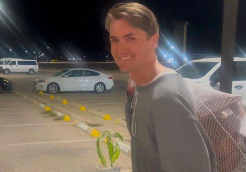 ტრამპმა შეიწყალა დარქნეტ პლატფორმის დამფუძნებელი, სადაც ნარკოტიკები და იარაღი იყიდებოდა  - როს ულბრიხტის საქმე: ორგზის მისჯილი სამუდამო პატიმრობა და სკანდალური თავისუფლება