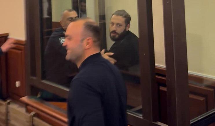 “პოლიტიკური პატიმარი ვარ და პროცესიც პოლიტიკურ ხასიათს ატარებს“ - “კოალიცია ცვლილებისთვის“ წევრი საბა სხვიტარიძე პატიმრობაში რჩება: სხდომის დეტალები