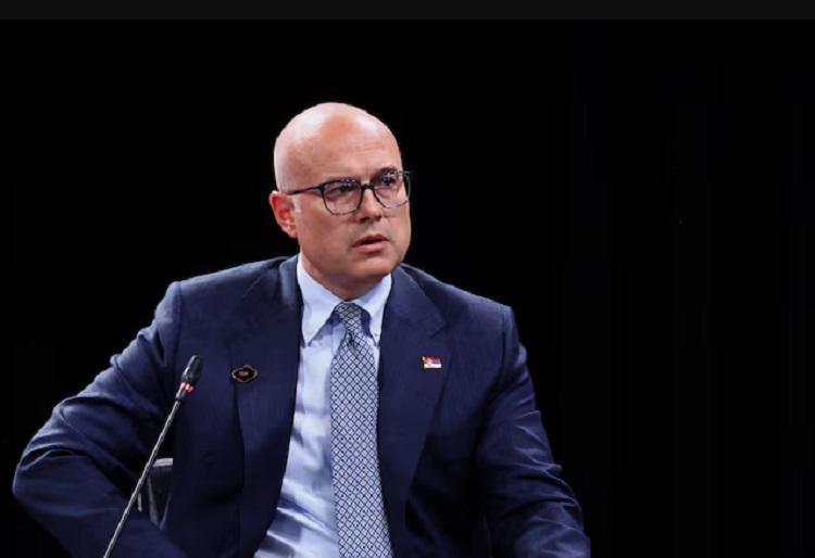 მედიის ინფორმაციით, სერბეთის პრემიერმა, ქვეყანაში მიმდინარე საპროტესტო აქციების ფონზე, გადადგომის გადაწყვეტილება მიიღო