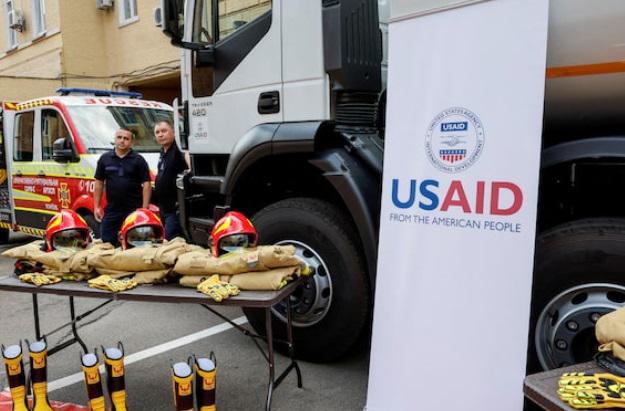 როგორ შეძრა აშშ-ის დახმარების გაყინვამ მსოფლიო რამდენიმე დღეში -  რომელი ქვეყნები გადაურჩნენ ტრამპის "დრამატულ ბრძანებას"