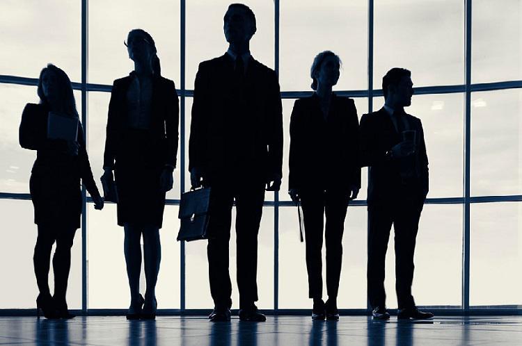 საჯარო სამსახურში ახალ სტატუსს შემოიღებენ - რა წერია ახალ კანონპროექტში