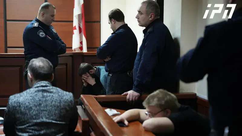 ომარ ოკრიბელაშვილის და საბა მეფარიშვილის ადვოკატებმა მიხეილ ყაველაშვილს შეწყალების თხოვნით მიმართეს