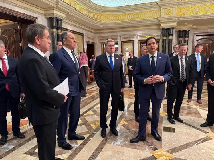 4-საათნახევრიანი მოლაპარაკება, ლანჩი, შესვენება და სხვა დეტალები - აშშ-ისა და რუსეთის დელეგაციების შეხვედრა დასრულდა: რას აცხადებენ მხარეები?