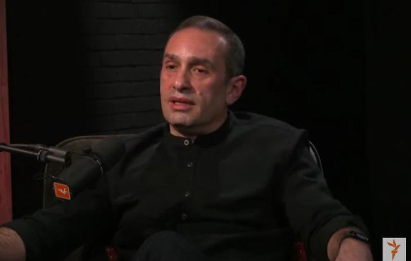 "პირდაპირი ზეწოლა ბიზნესზე, ციხეში საკუთრებების გადაფორმება, ბიზნესმენების დაბარებები და ასეთი რამ ამ ხელისუფლების პერიოდში არ გამიგია" - ალასანია