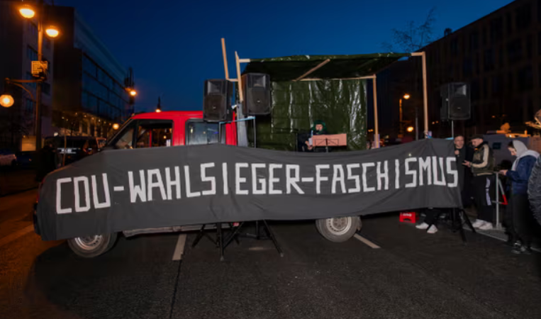 "ახლა მონსტრების დროა" - მემარჯვენეების აღზევების გამო ახალგაზრდა ბერლინელები სასოწარკვეთილნი არიან: რას აპროტესტებენ ისინი