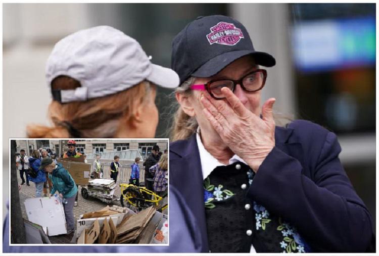 ცრემლები და დამშვიდობება აქციის ფონზე - USAID-ის თანამშრომლებს ვაშინგტონის შტაბ-ბინის დასაცლელად 15 წუთი მისცეს (ფოტოები)