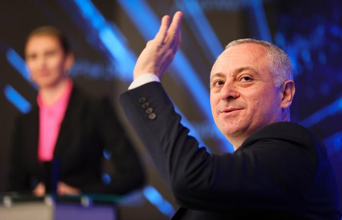 ყოფილი სარატოველი ჩინოვნიკი ოკუპირებული აფხაზეთის ე.წ პრეზიდენტად - რა არის ცნობილი ბადრა გუნბაზე, რომელიც დღეს პუტინმა იახლა?