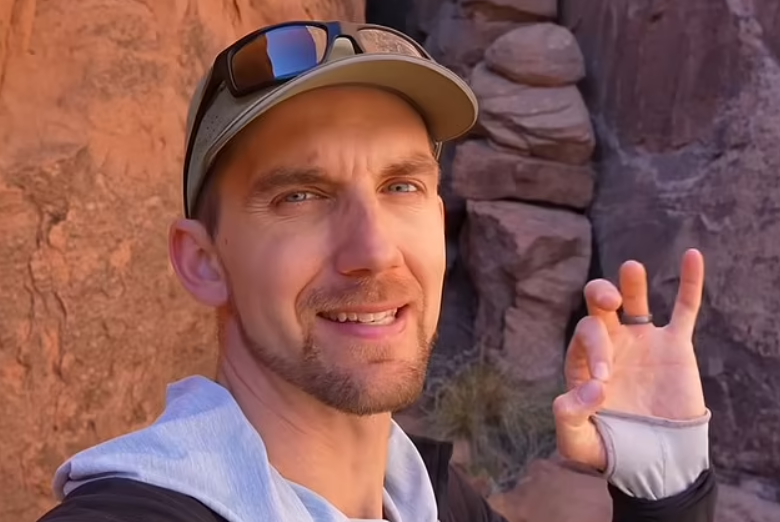 ცნობილი იუთუბერი 36 წლის ასაკში ტრაგიკულად დაიღუპა - "ის გაჩერებულ მანქანაში იჯდა, როცა..."