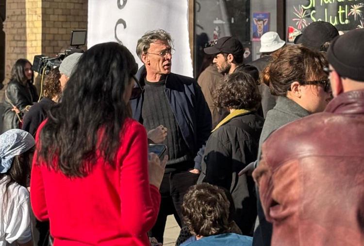 თეატრისა და კინოს სახელმწიფო უნივერსიტეტის გაფიცულმა სტუდენტებმა შენობა დატოვეს