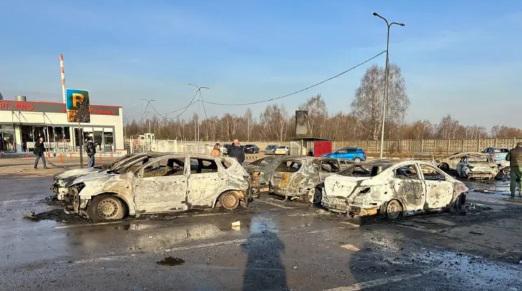 მასობრივი თავდასხმა დრონებით რუსეთის ტერიტორიაზე, მათ შორის მოსკოვის ოლქზე: ერთი დაღუპული, ათობით დაშავებული, ხანძრები